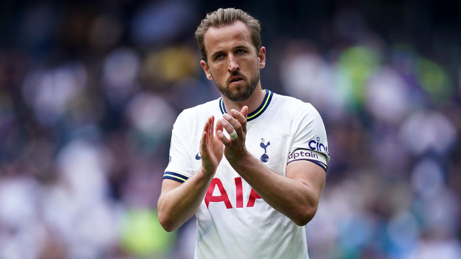 Man United chưa từ bỏ ý định chiêu mộ Harry Kane.