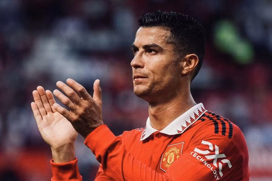 C.Ronaldo bất ngờ bị CLB Dortmund từ chối.