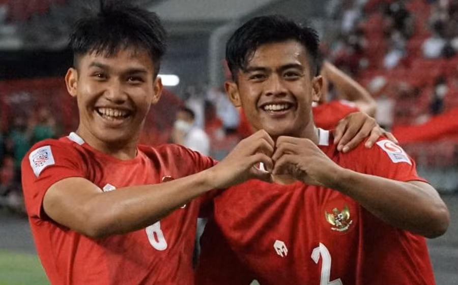 Indonesia thắng cách biệt Brunei trên sân khách