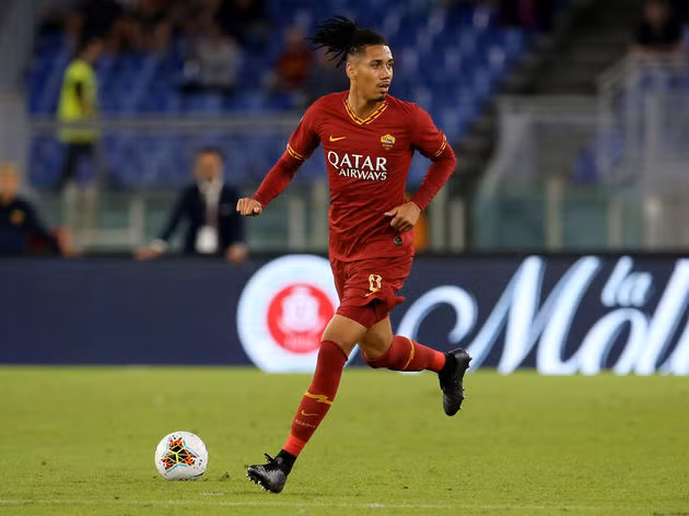 Chris Smalling thi đấu xuất sắc sau khi bị Man Utd ruồng bỏ.