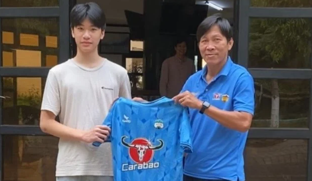 Nguyễn Thành Lợi - U15 Học viện bóng đá Park Hang-seo gia nhập Hoàng Anh Gia Lai.