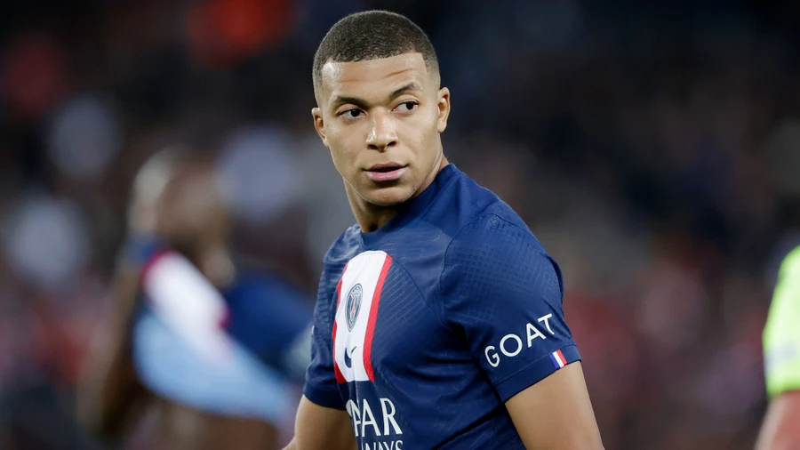 Mbappe nhiều khả năng không tới Real Madrid.