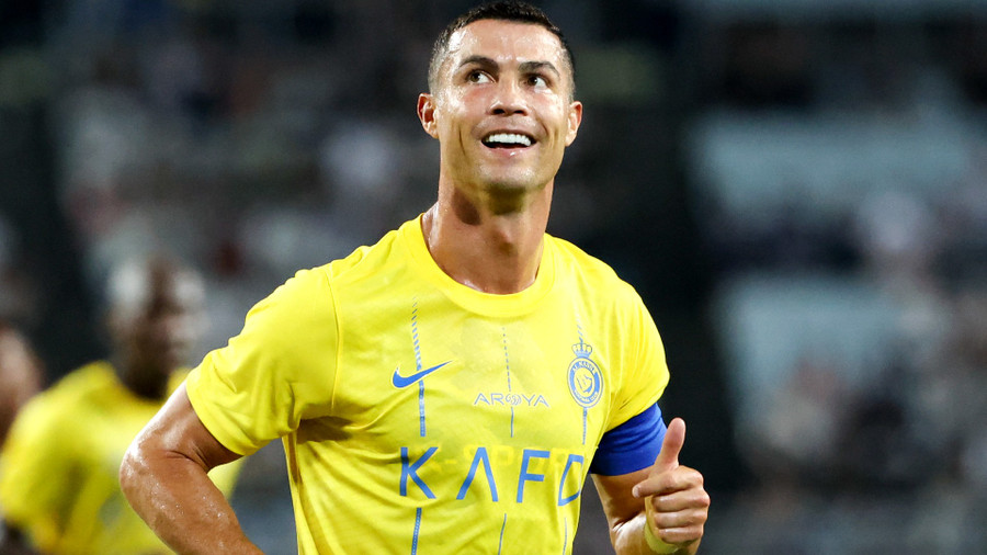 Ronaldo có cơ hội tái hợp Raphael Varane tại Al Nassr.