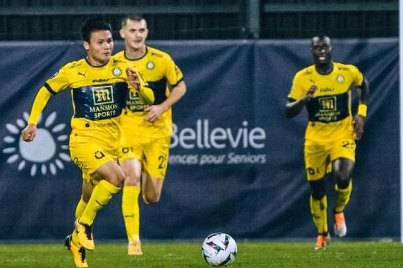 Vé xem trận đấu giữa Pau FC và Bordeaux đã bán hết chỉ trong 1 ngày mở bán.