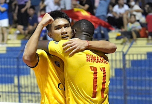Hải Phòng FC thua sát nút Thanh Hóa ở vòng 10 V-League.