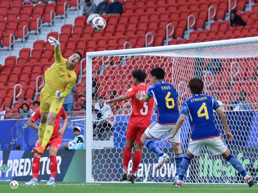 Đội tuyển Việt Nam bị trừ điểm trên bảng xếp hạng FIFA sau trận thua Nhật Bản.