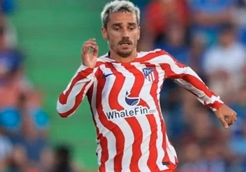 Antoine Griezmann sang Atletico Madrid với giá 22 triệu bảng.