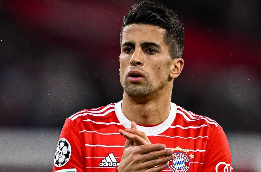 Joao Cancelo lọt tầm ngắm của Arsenal và Barcelona