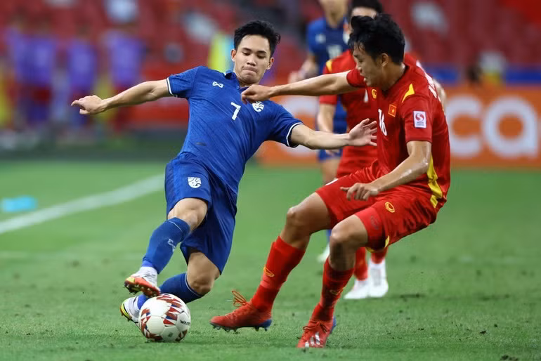 Tuyển Việt Nam sẽ quyết đấu với Thái Lan để có vé vào chung kết AFF Cup