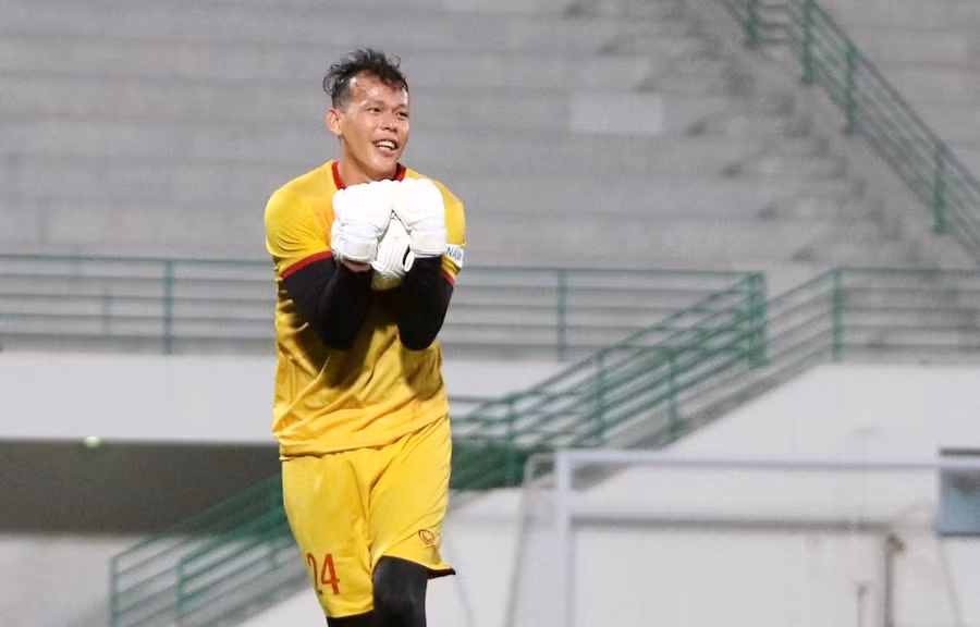 Thủ môn Tấn Trường nhiều khả năng tiếp tục được lựa chọn ở trận gặp Malaysia.