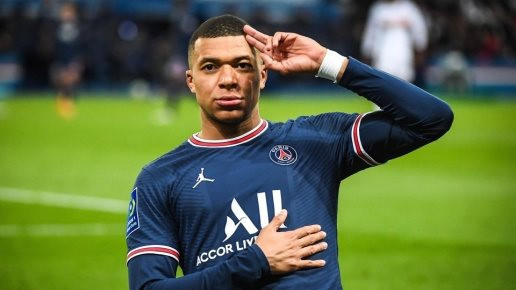 Mbappe chưa chốt hạ tương lai với PSG.