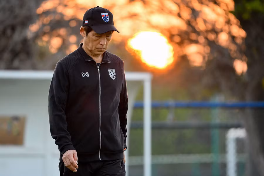 Tương lai của HLV Nishino đã được chủ tịch LĐBĐ Thái Lan đảm bảo.