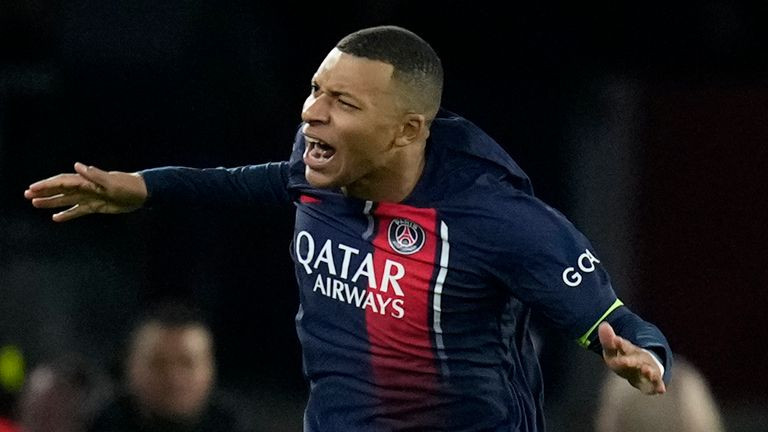 Mbappe lọt vào tầm ngắm của Arsenal và Liverpool.
