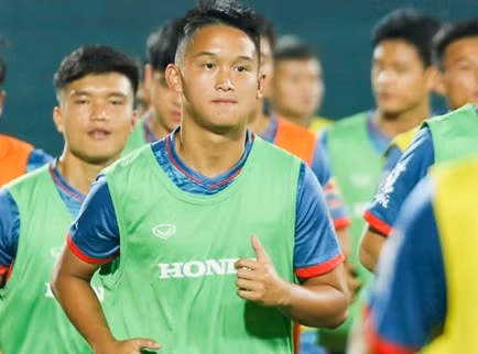 Andrej Nguyễn An Khánh hội quân cùng U23 Việt Nam giải châu Á.