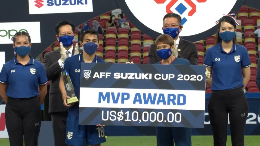 Chanathip giành danh hiệu cầu thủ xuất sắc nhất AFF Cup 2020