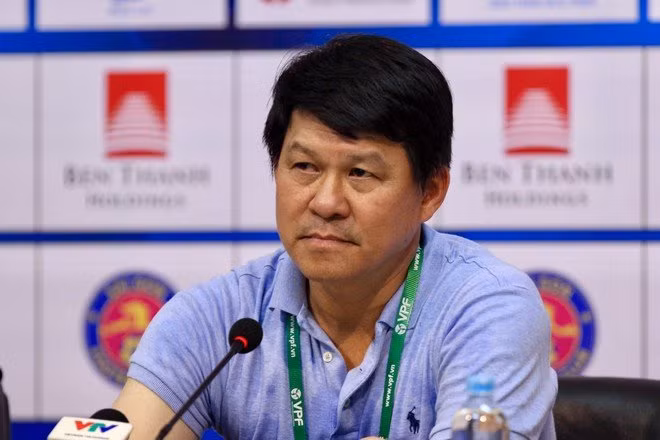 Ông Vũ Tiến Thành phản đối việc trao chức vô địch cho HAGL