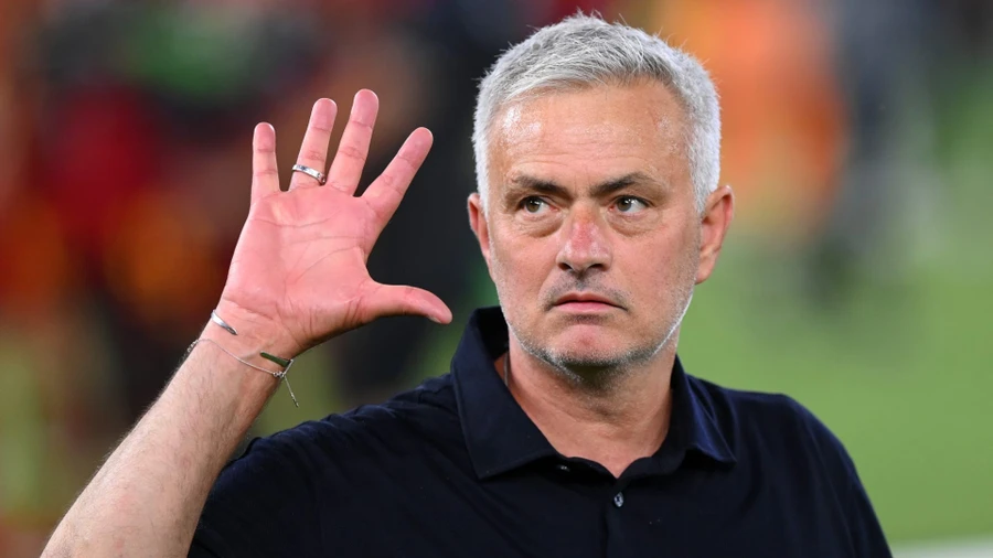 HLV Jose Mourinho nằm trong kế hoạch của Liên đoàn Indonesia