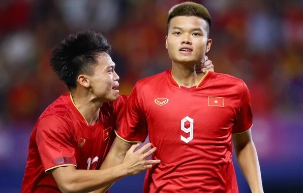 U22 Việt Nam thắng cách biệt U22 Lào ở trận ra quân SEA Games.