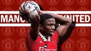 Hậu vệ Tyrell Malacia của Feyenoord với giá rẻ bất ngờ.