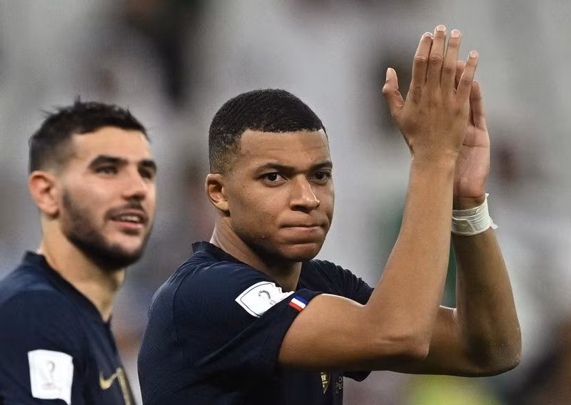 Mbappe được HLV Christophe Galtier hết lời ca ngợi sau trận thắng Pays de Cassel.