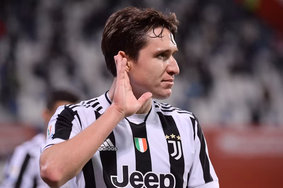 Federico Chiesa là mục tiêu chuyển nhượng của cả Liverpool và Real Madrid.