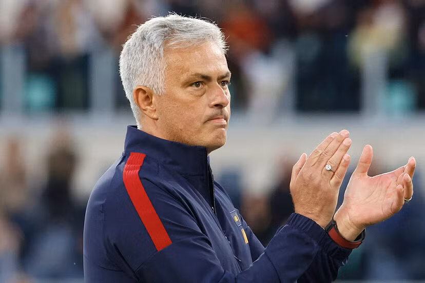 HLV Mourinho muốn dẫn dắt câu lạc bộ Bayern Munich.