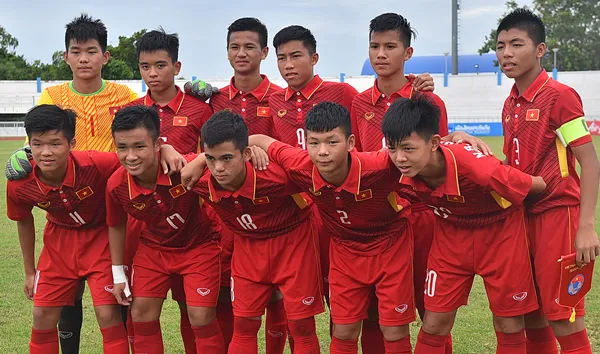 U19 Việt Nam so tài Australia ở giải Đông Nam Á.