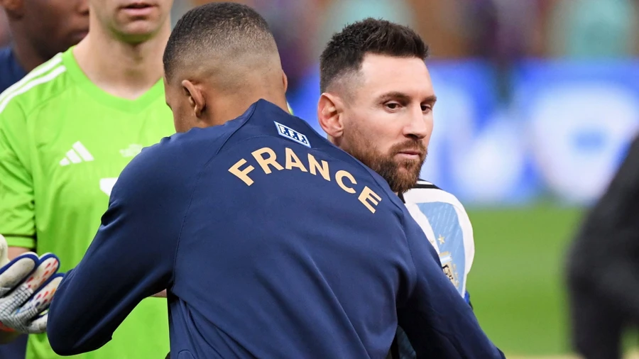 Mbappe phủ nhận có hiềm khích với Messi và Argentina.