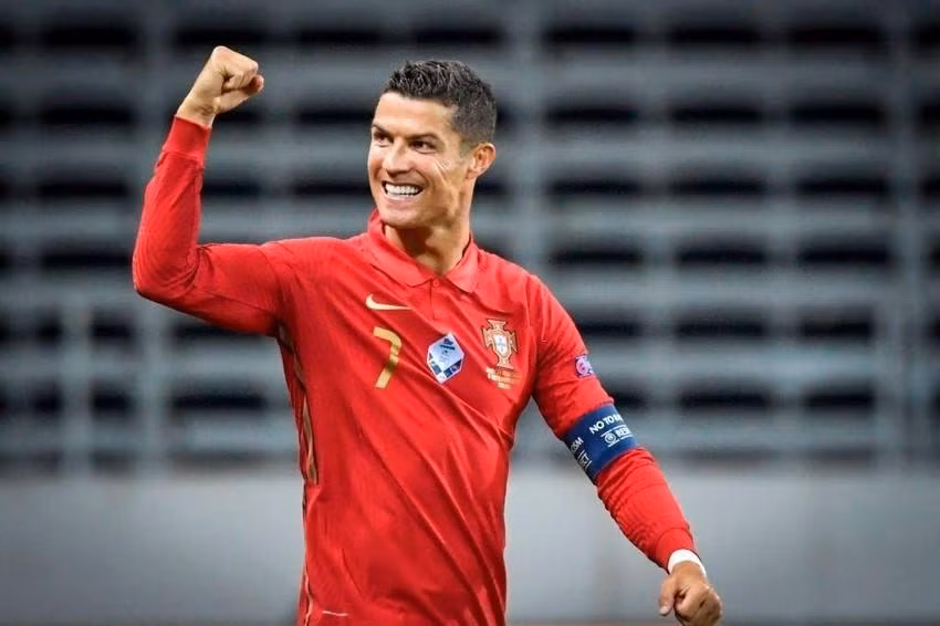 Ronaldo nhận được sự quan tâm đặc biệt của Arsenal FC.