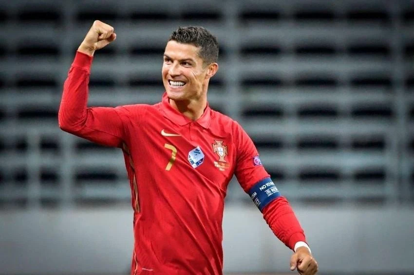 Ronaldo nhận được sự quan tâm đặc biệt của Arsenal FC.