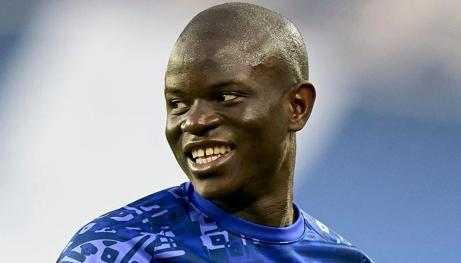 N"Golo Kante muốn tiếp tục gắn bó với Chelsea.