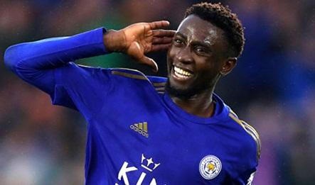 Tiền vệ tiền vệ Wilfred Ndidi của Leicester City nhận được sự quan tâm đặc biệt của MU.