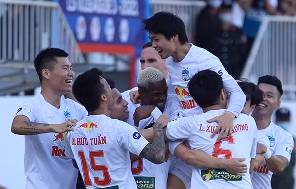 Hoàng Anh Gia Lai rơi vào bảng đấu khó ở AFC Champions League.