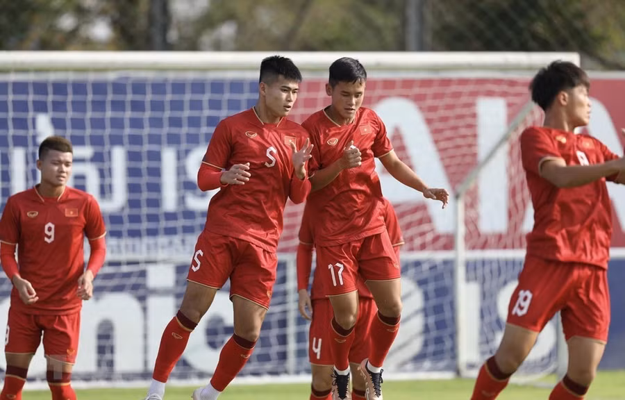 Chiến thắng của U22 Việt Nam trước Lào chưa khiến người hâm mộ quan tâm.