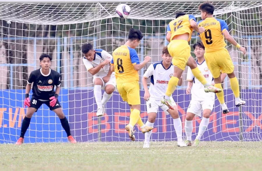 U19 Sông Lam Nghệ An ghi danh vào vòng bán kết U19 quốc gia.