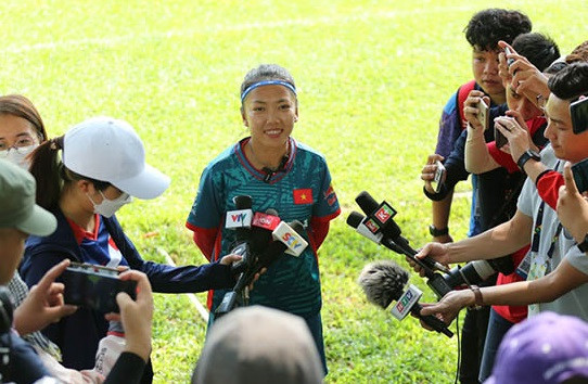 Huỳnh Như quyết tâm cùng đồng đội vô địch SEA Games 32.
