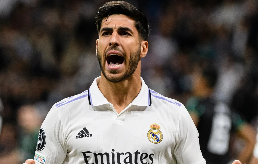 Marco Asensio được đồn đoán sẽ thay thế Lionel Messi ở PSG.