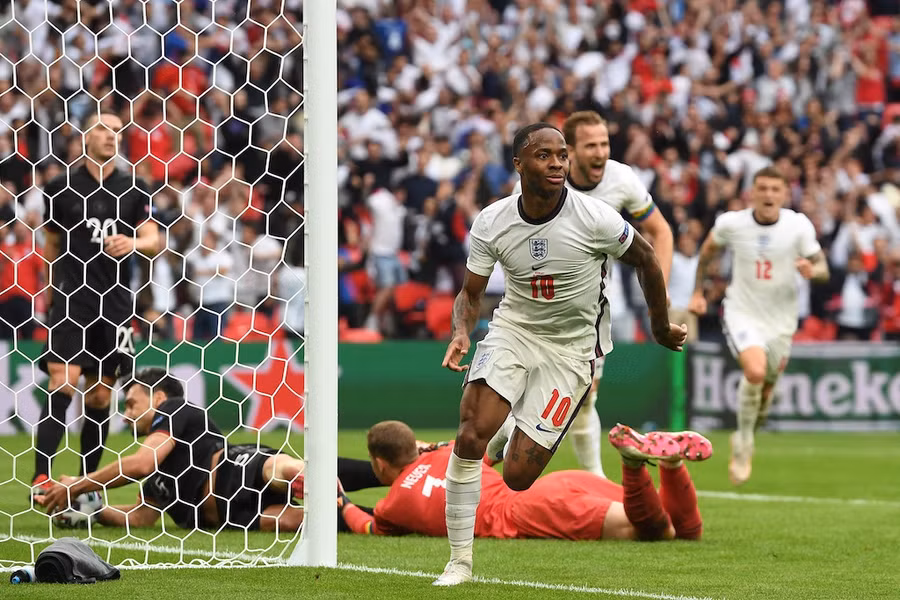 Sterling dường như không còn tương lai ở Man City.