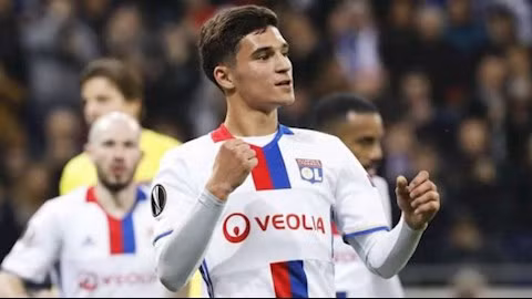 Houssem Aouar được đồn đoán sẽ gia nhập Frankfurt thời gian tới.