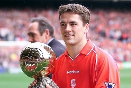 Bellingham nhận nhiều lời khen từ Michael Owen.