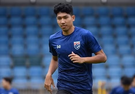 Weerathep Pomphan quyết tâm đánh bại tuyển Nhật Bản trên sân nhà đối thủ.