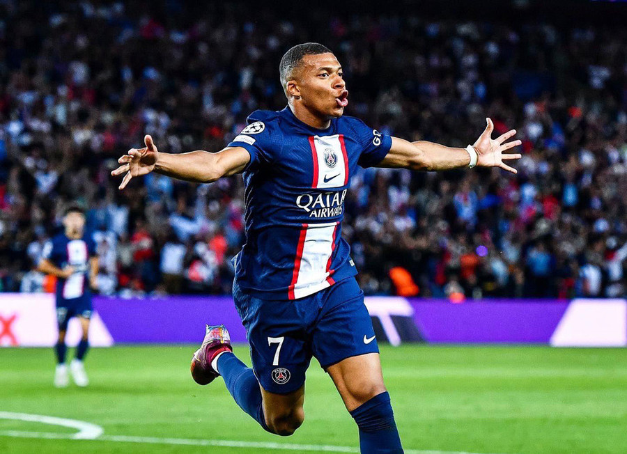 Mbappe được đồn đoán sẽ gia nhập Real Madrid sau khi chia tay PSG.