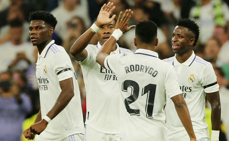 Real Madrid mất nhiều hảo thủ ở trận gặp Valencia.