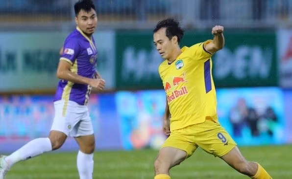 Hoàng Anh Gia Lai bất phân thắng bại Hà Nội FC ở vòng 26 V.League.