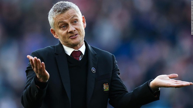 HLV Solskjaer thừa nhận MU thua xứng đáng Leicester City.