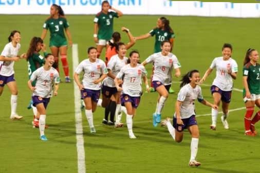 U17 nữ Nhật Bản giành quyền vào tứ kết U17 thế giới 2022.