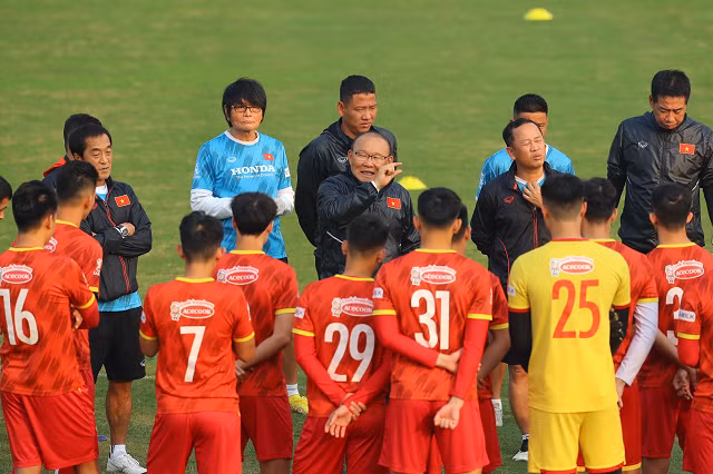 Tuyển Việt Nam được kỳ vọng sẽ có một chiến thắng cách biệt trước tuyển Lào.