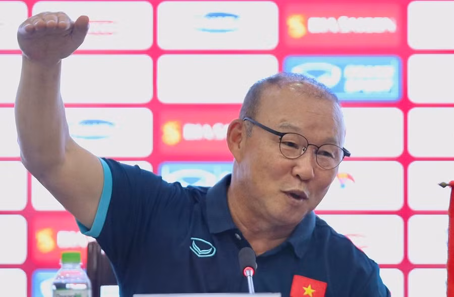 HLV Park Hang Seo chưa hài lòng công tác đào tạo trẻ ở Việt Nam.