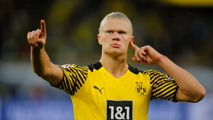  Erling Haaland rất khó gia nhập Barca như tin đồn.