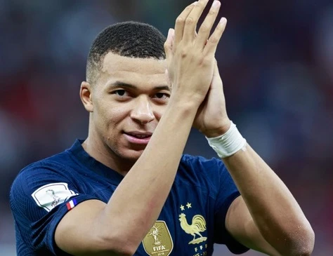 Mbappe đạt thỏa thuận với Real Madrid.